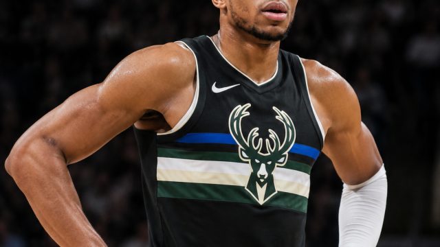 Antetokounmpo Trade Shakes Up 2026 NBA Draft Projections | 99 qqpokerdomino, papan permainan ular ta Antetokounmpo Trade Shakes Up 2026 NBA Draft Projections | 99 qqpokerdomino, papan permainan ular ta