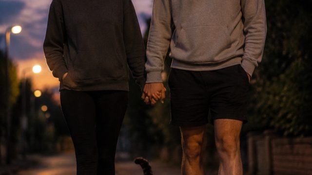 Unexpected Feline Visitor Joins Couple on Evening Stroll | daftar angka keluar macau 5d 2019, fukoun Unexpected Feline Visitor Joins Couple on Evening Stroll | daftar angka keluar macau 5d 2019, fukoun
