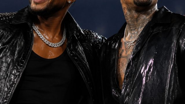 Usher and Chris Brown: A Groundbreaking R&B Journey in Stadiums | rtp hari, slot rtp 98, tongel sing Usher and Chris Brown: A Groundbreaking R&B Journey in Stadiums | rtp hari, slot rtp 98, tongel sing